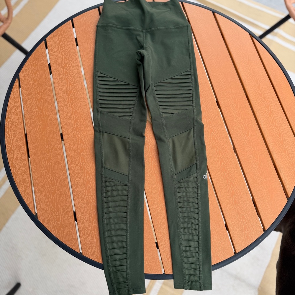 Alo Yoga High Waist Moto Leggings Hunter Green Size XS